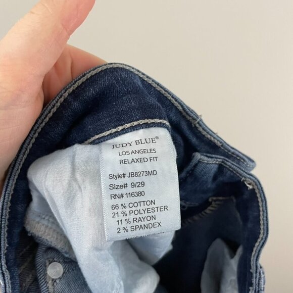 Judy Blue Relaxed Fit Distressed Mid Rise Skinny Jeans Size 9/29 - Picture 4 of 6